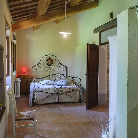 Checello 12 By Marche Villa