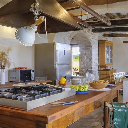 Checello 12 By Marche Villa *