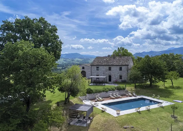 Βίλα Checello 12 By Marche