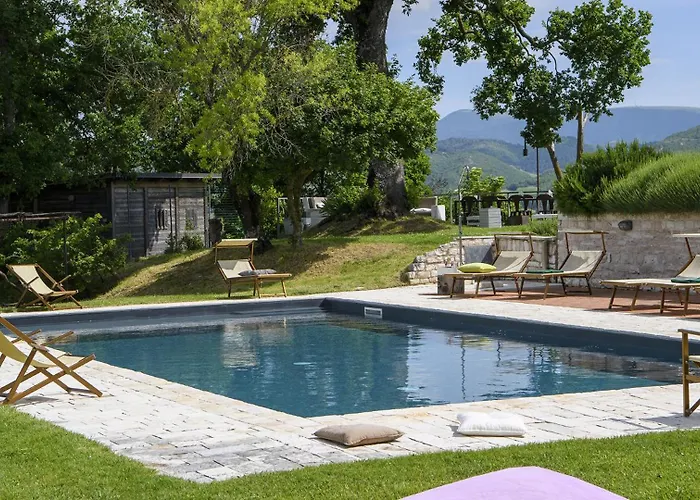 Βίλα Checello 12 By Marche *